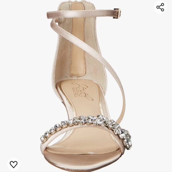 Jewel Badgley Mischka Daleyza Kitten Heels - Picture 6 of 7